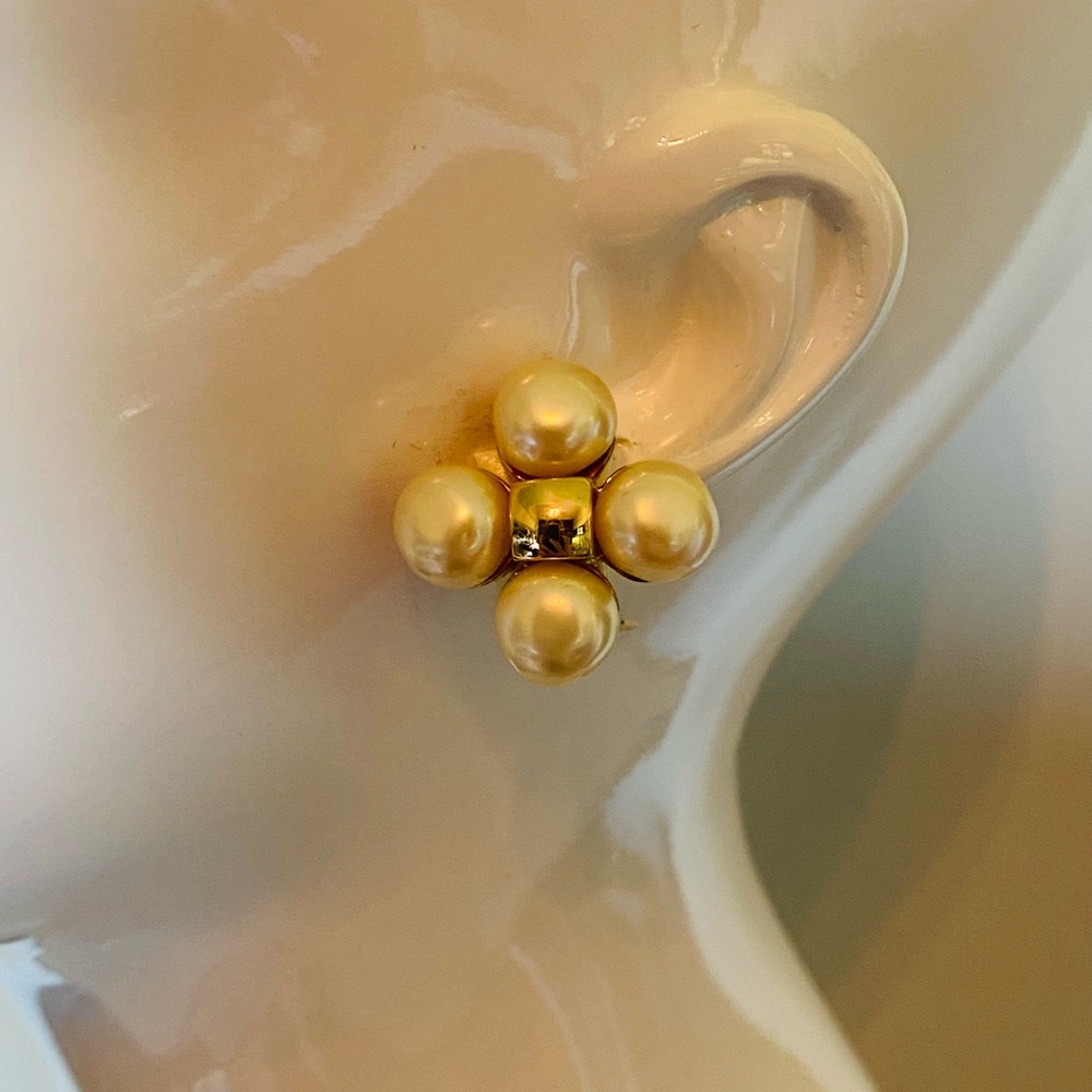 Vintage Courreges Clip On Earrings - Picture 5 of 5